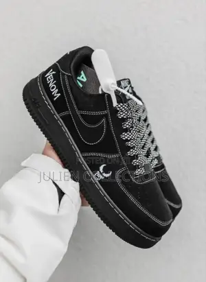 Nike Air Force Venom Black