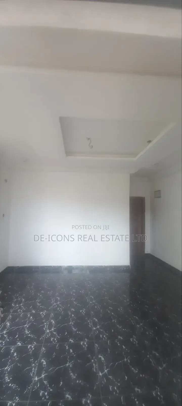 1bdrm Mansion in De-Icons Real Estate, Awutu Senya East Municipal
