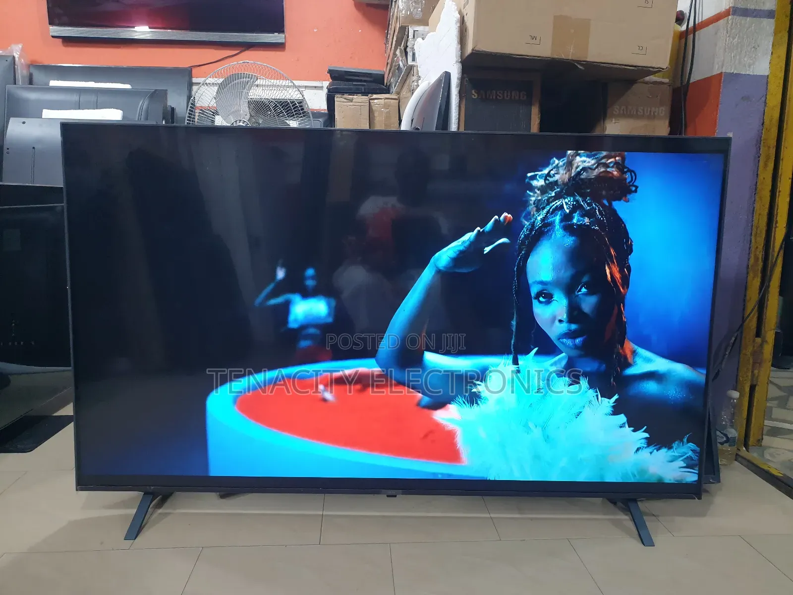 65/Lg Uhd HDR Mart Satellite Tv