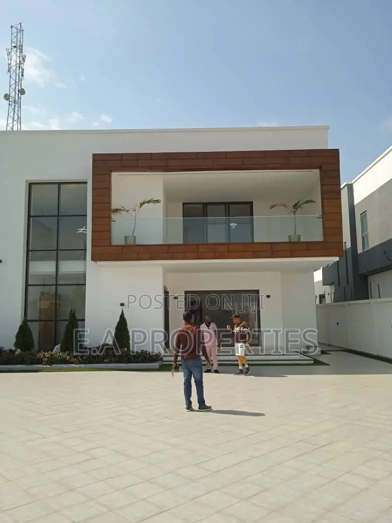 4bdrm House in E A Properties, American House for sale