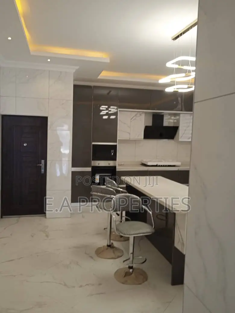 4bdrm House in E A Properties, American House for sale