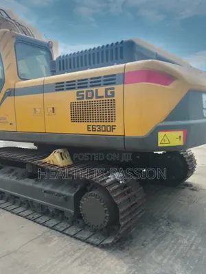 SDLG Excavator, 30tons (E6300F) With Long Boom for Sale