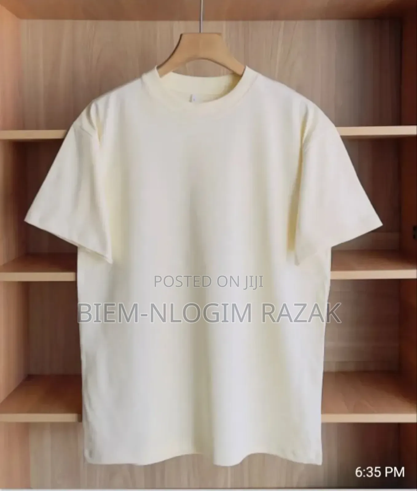 High Quality Plain Tshirt Available in Stock