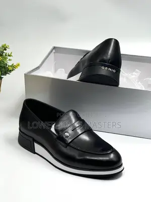 Classic Genio Shoe