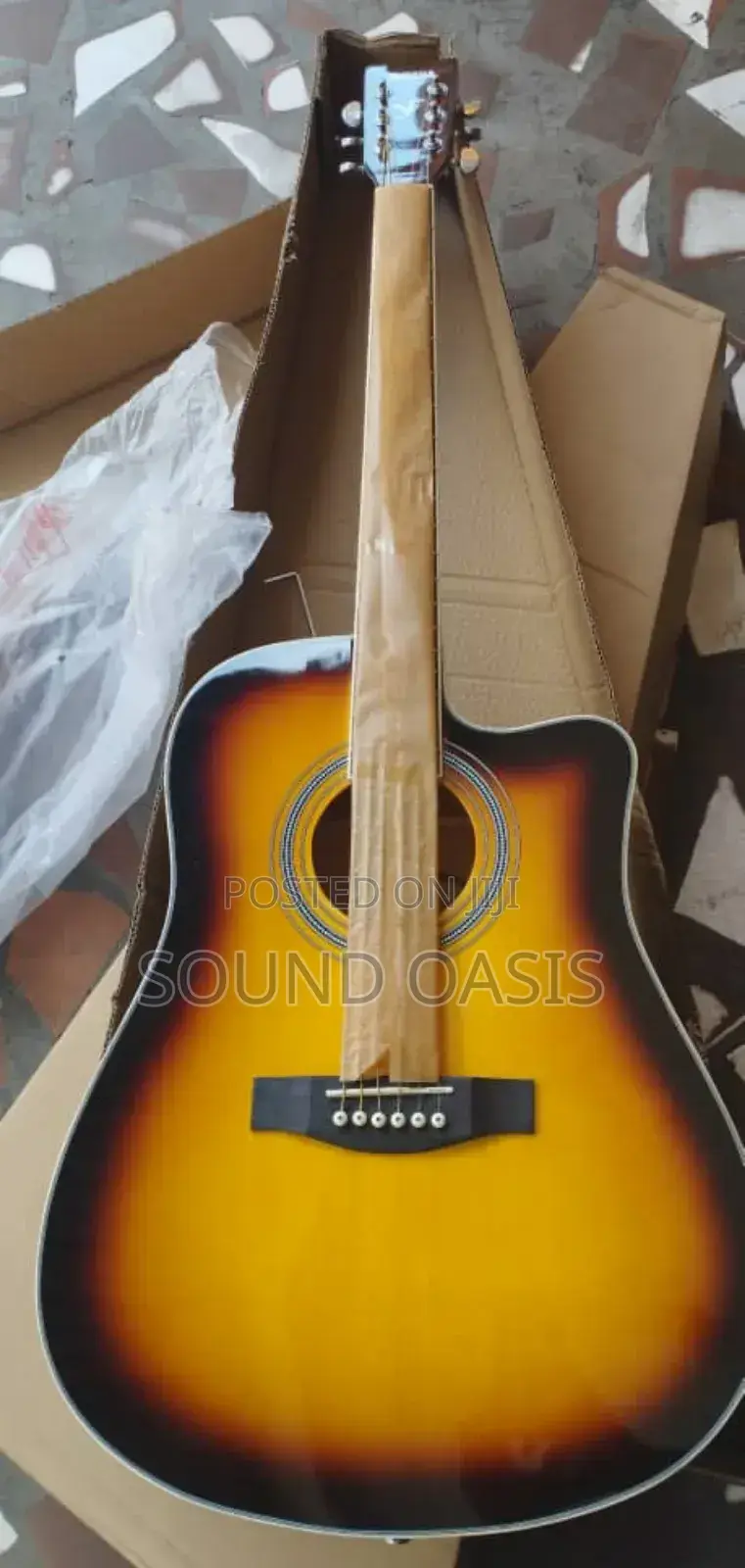 Yamaha Semi-Acoustic Guitar (Coffee Brown)
