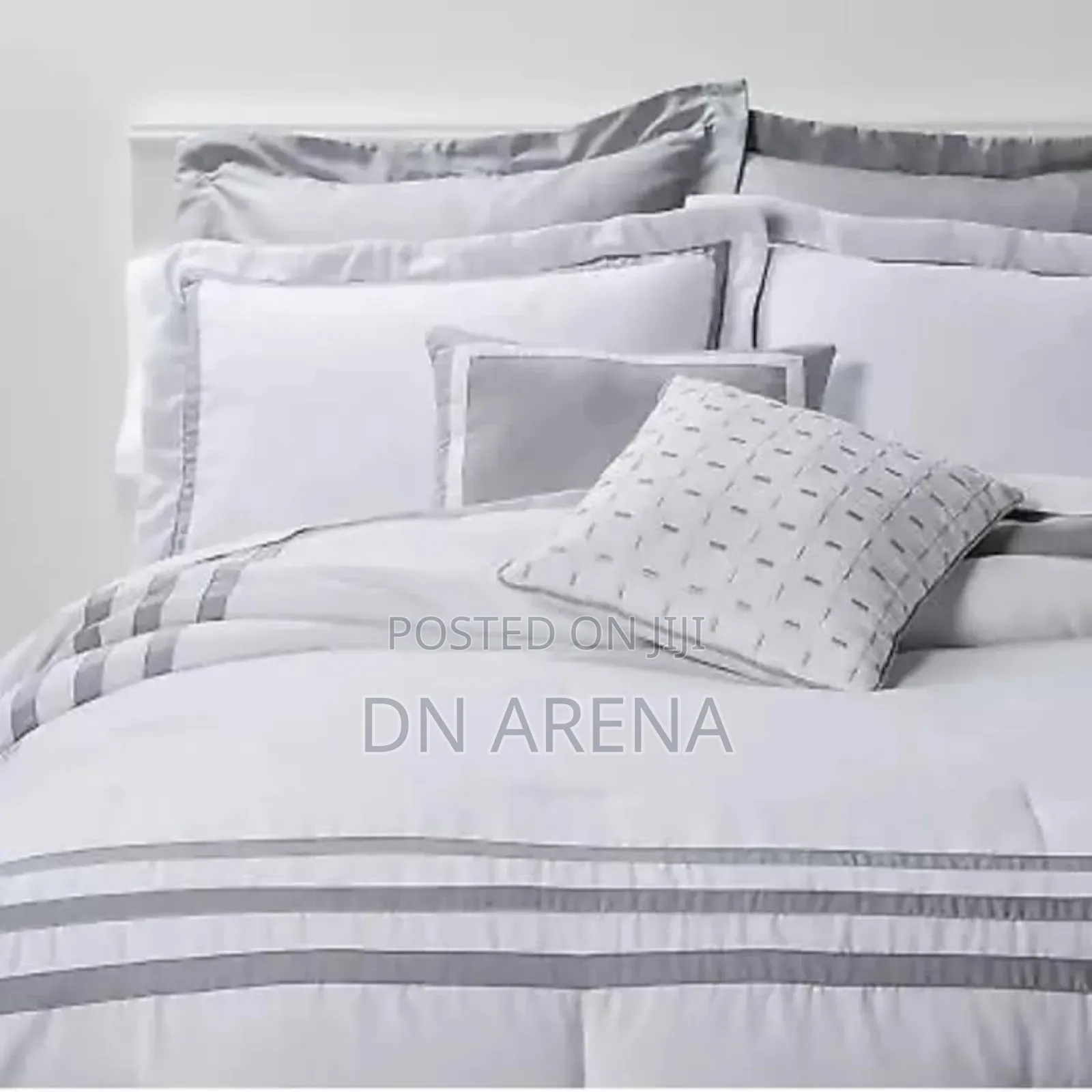 King Size 8pc Sanford Comforter Set White/Gray - Threshold.
