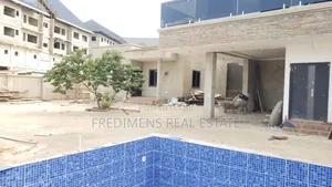 7bdrm House in Fredimens Real, Kumasi Metropolitan for sale