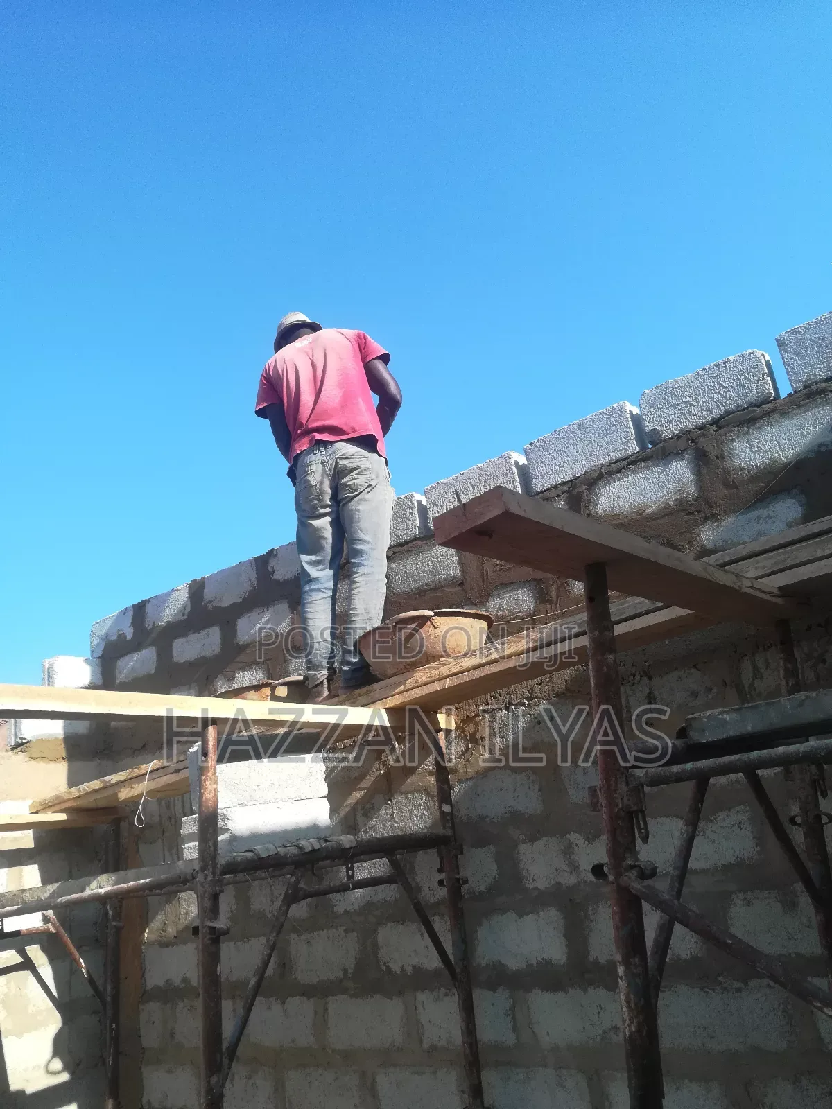 Top Block Laying and Other Mason Jobs