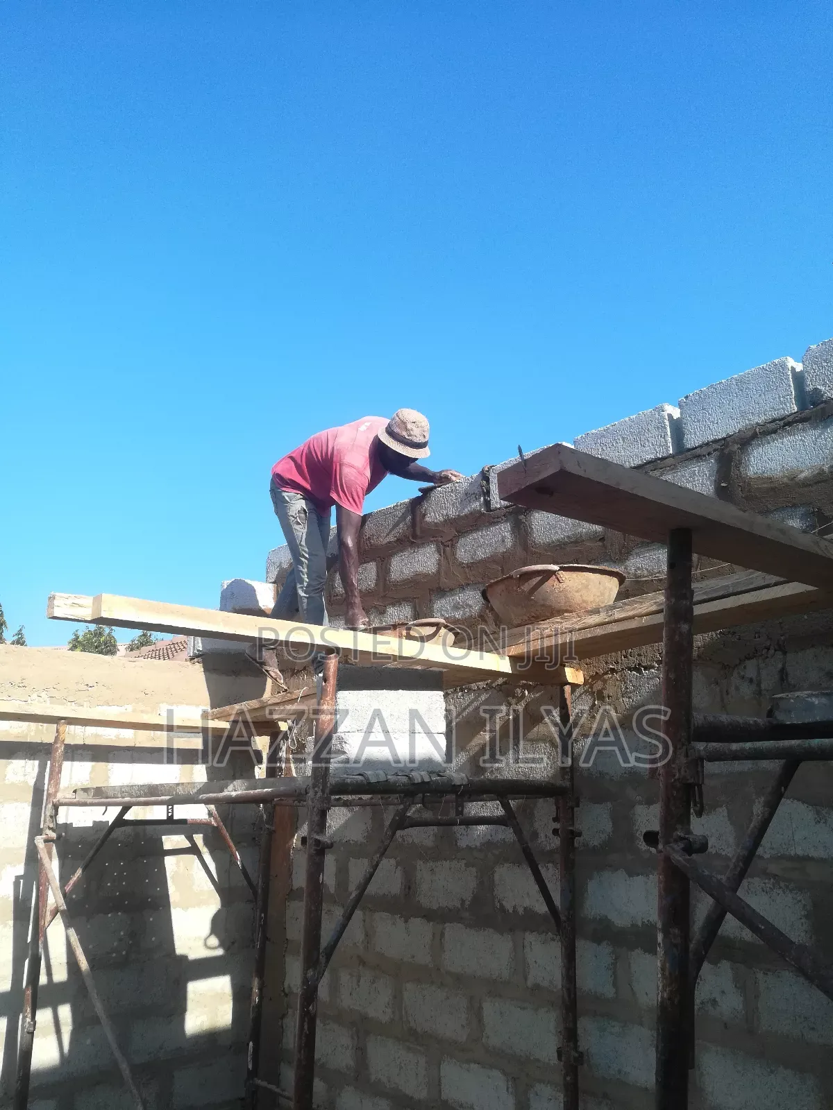 Top Block Laying and Other Mason Jobs