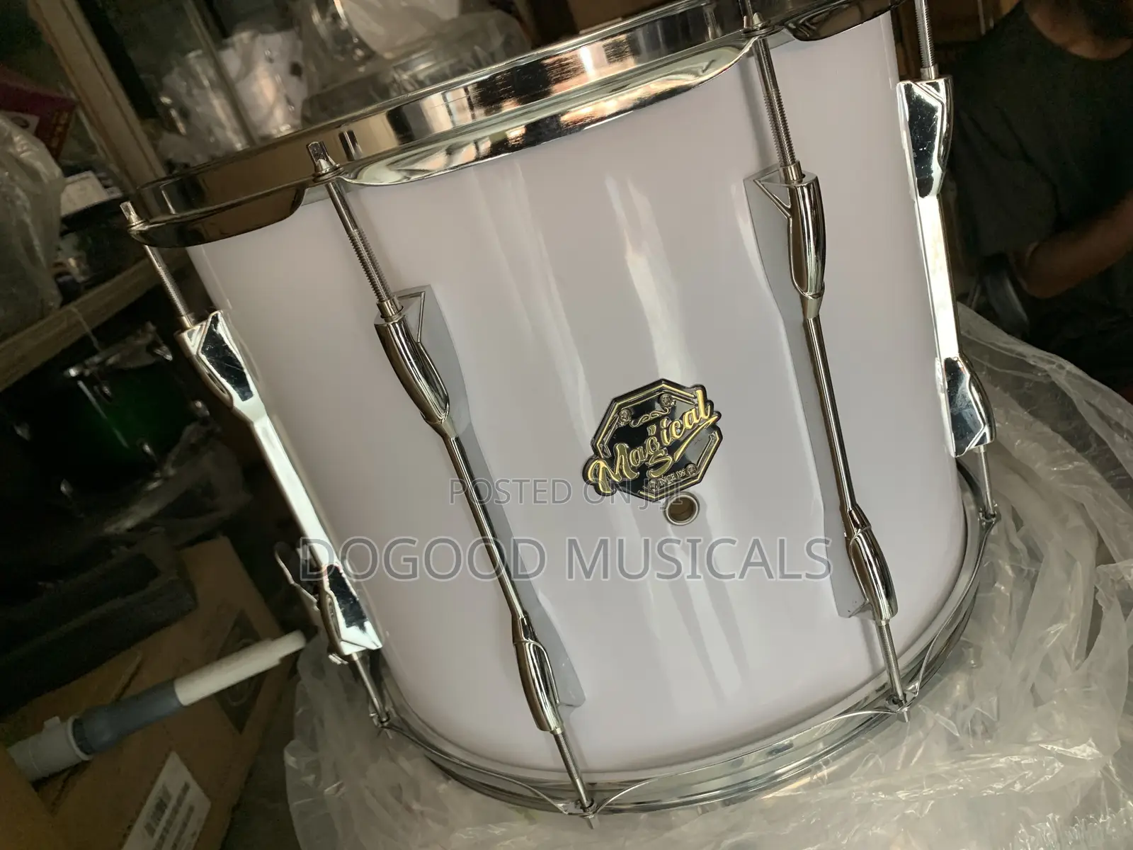 Magical 6-Pieces Complete Parade/Marching Drum-Set
