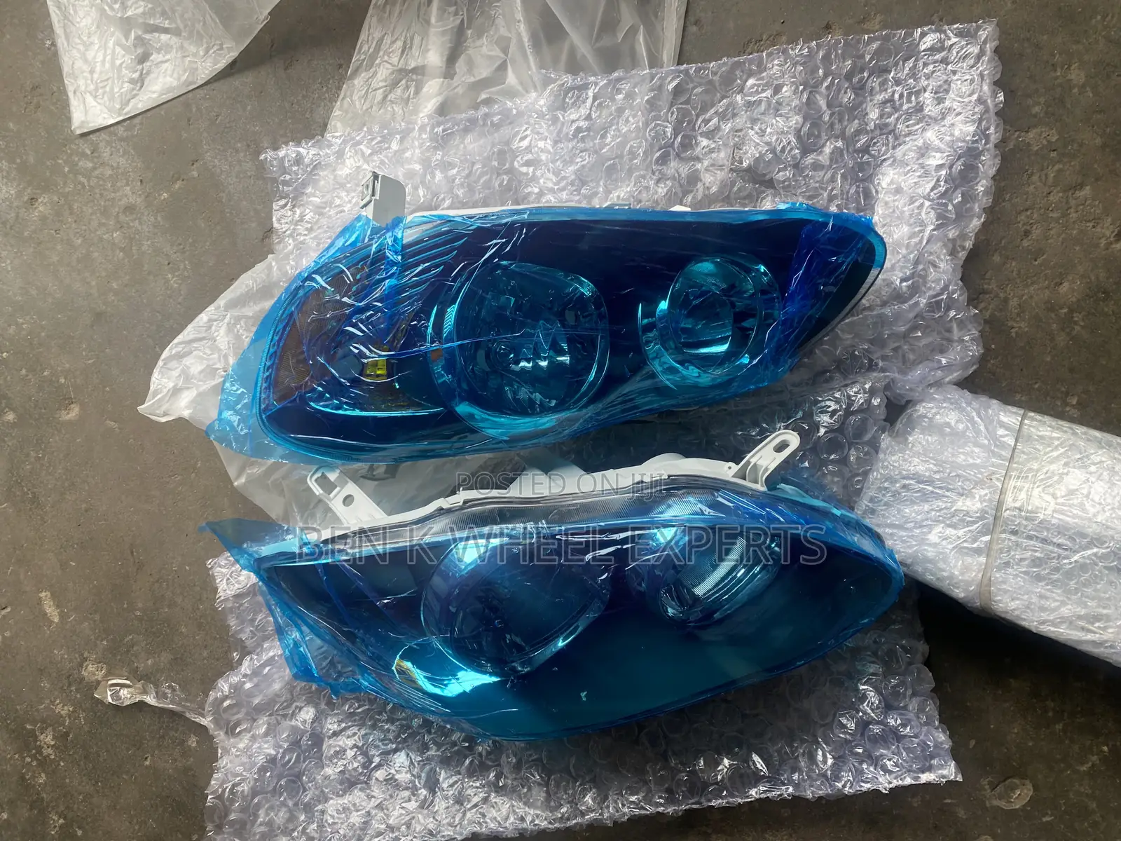 Toyota Corolla S Black Headlights Pair