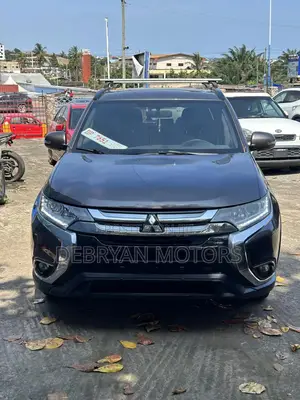 Mitsubishi Outlander SE AWC 2018 Brown