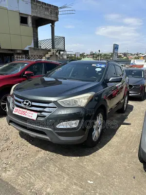 Hyundai Santa Fe 2014 Gray