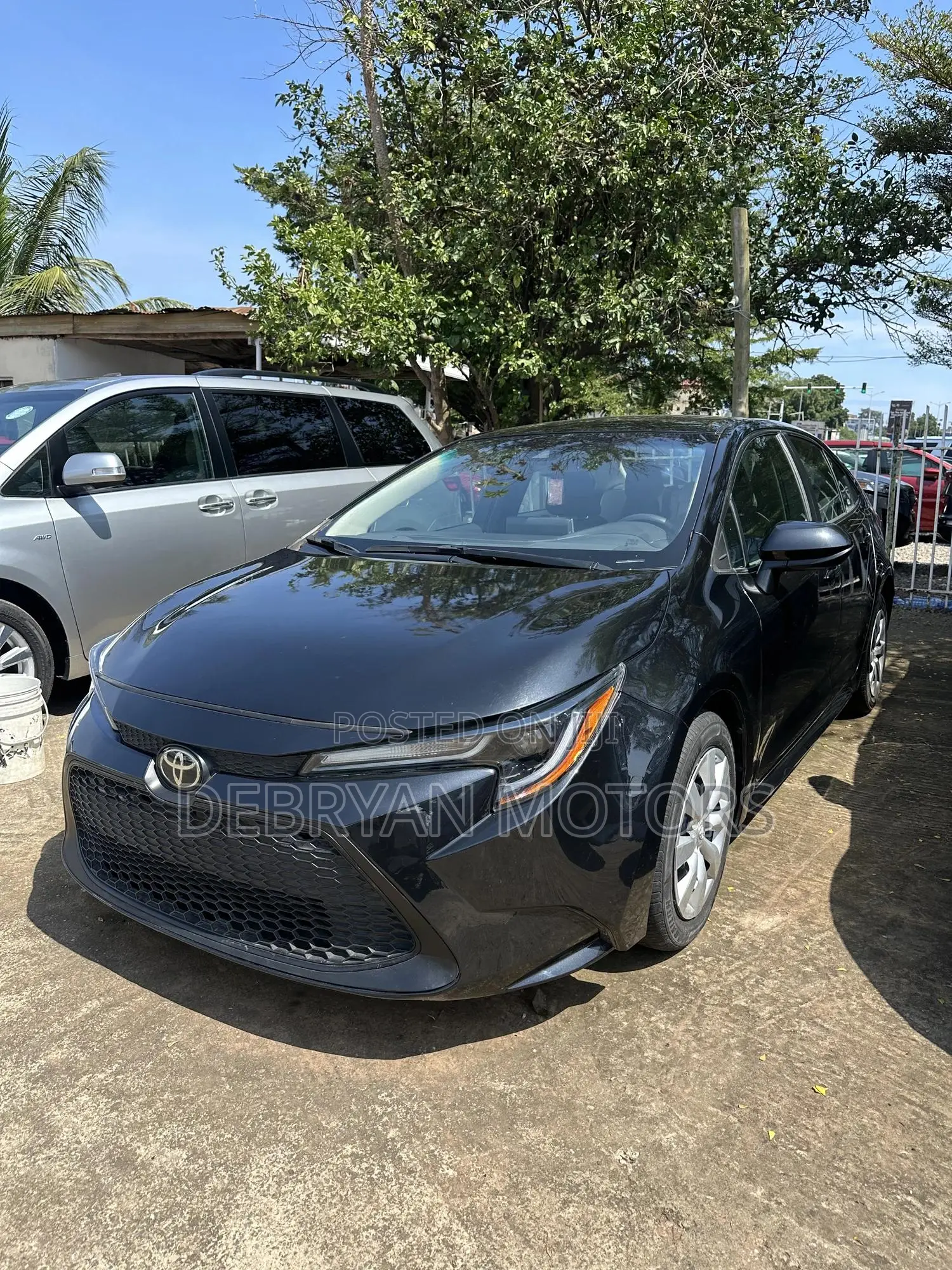 Toyota Corolla LE 2021 Black