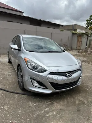 Hyundai Elantra 2014 Silver