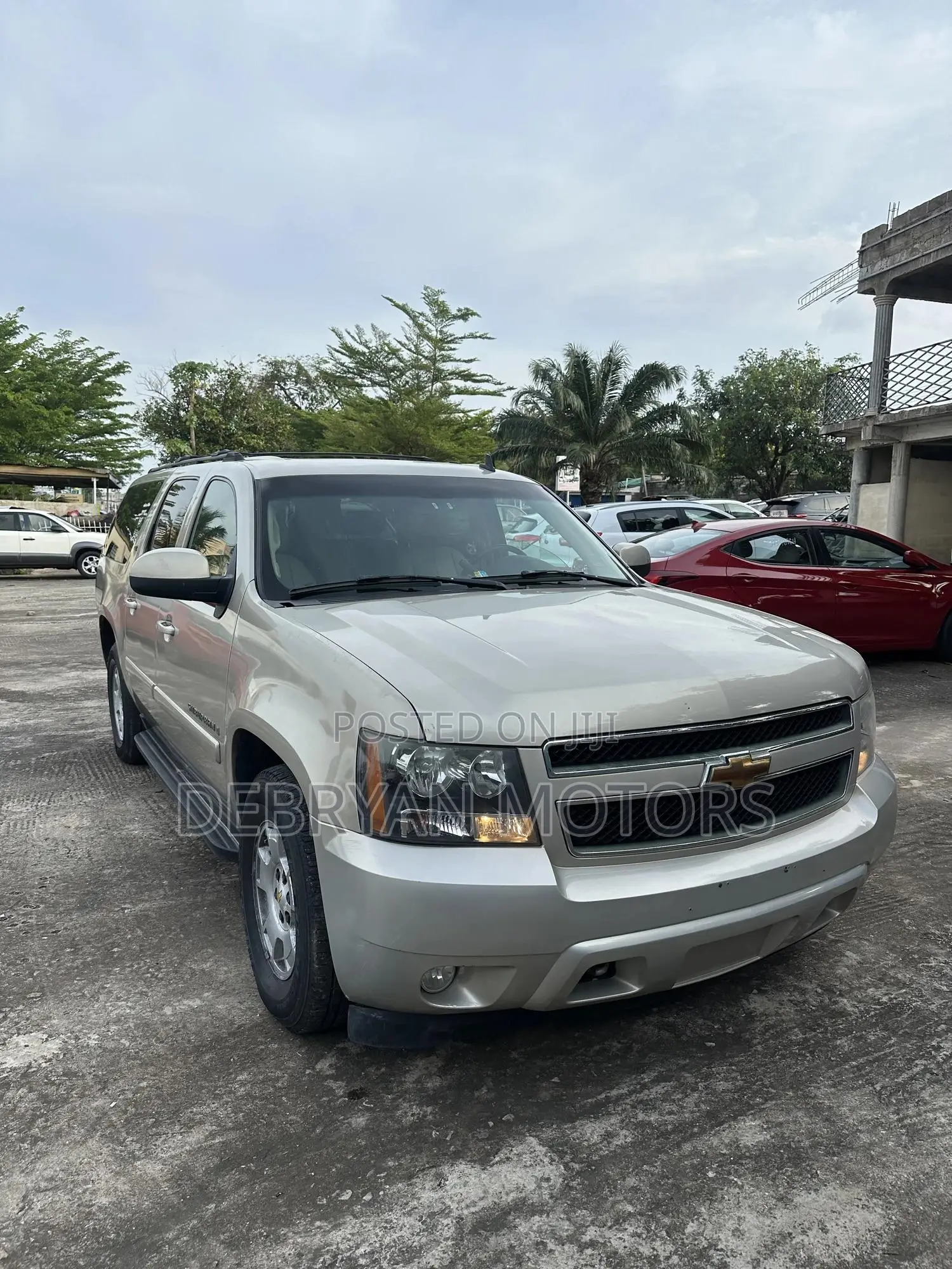 Chevrolet Suburban LT 4x4 2007 Brown