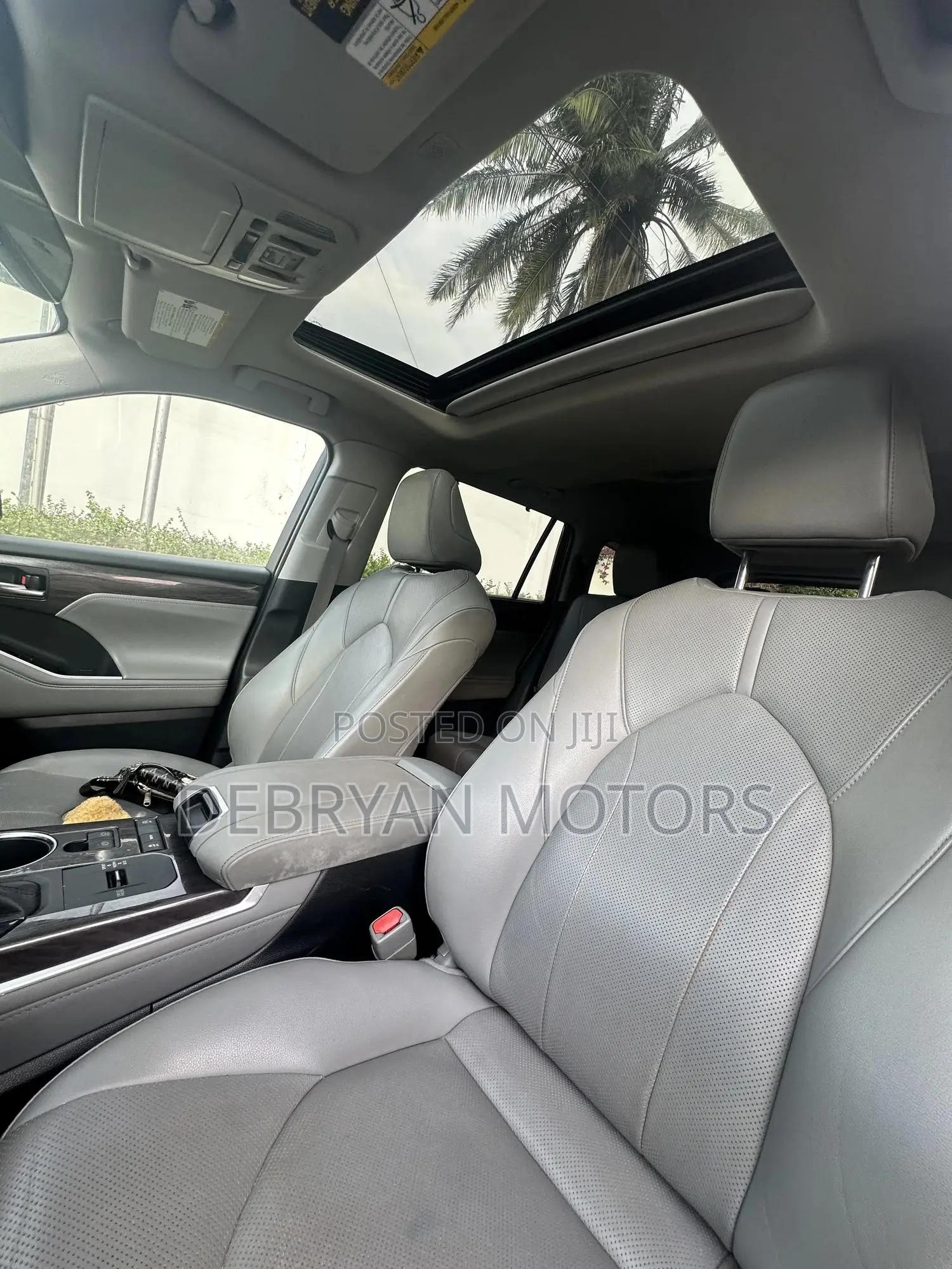 Toyota Highlander Limited FWD 2020 Red