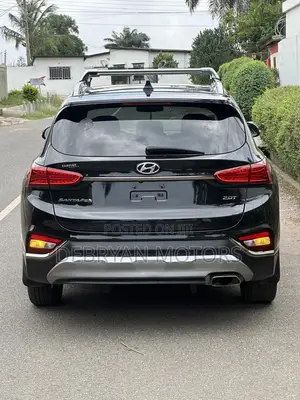 Hyundai Santa Fe Ultimate 2.0T AWD 2019 Black