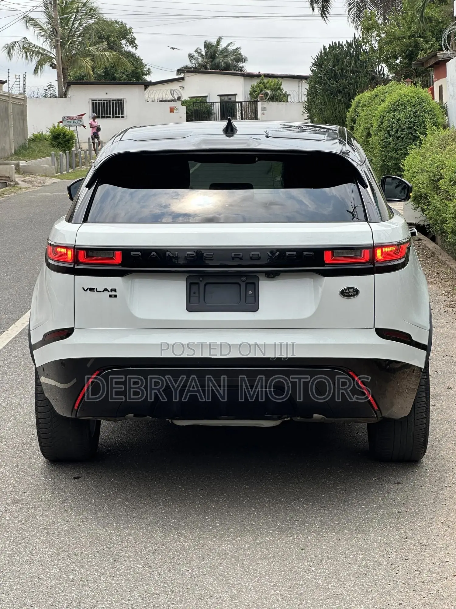Land Rover Range Rover Velar R-Dynamic S 2021 White