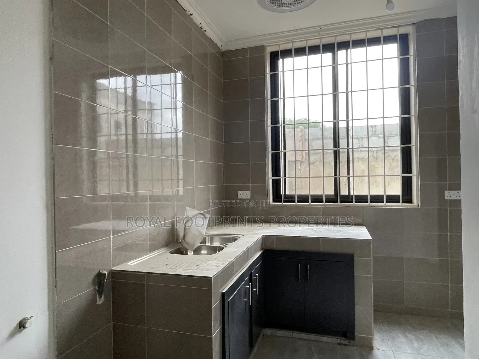 2bdrm Apartment in Royal Footprints, Adenta for rent