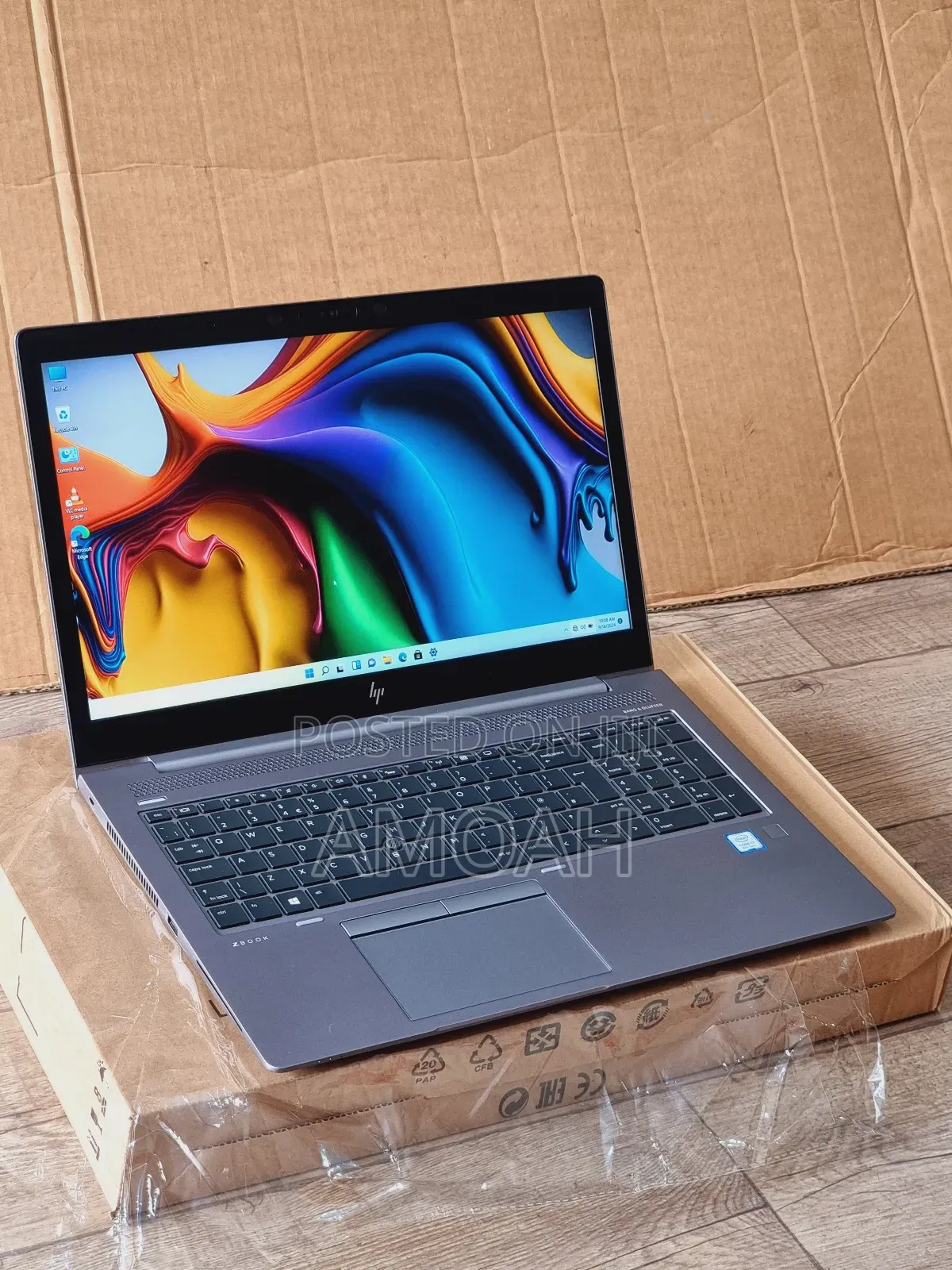 New Laptop HP ZBook 15u G5 16GB Intel Core I7 SSD 512GB