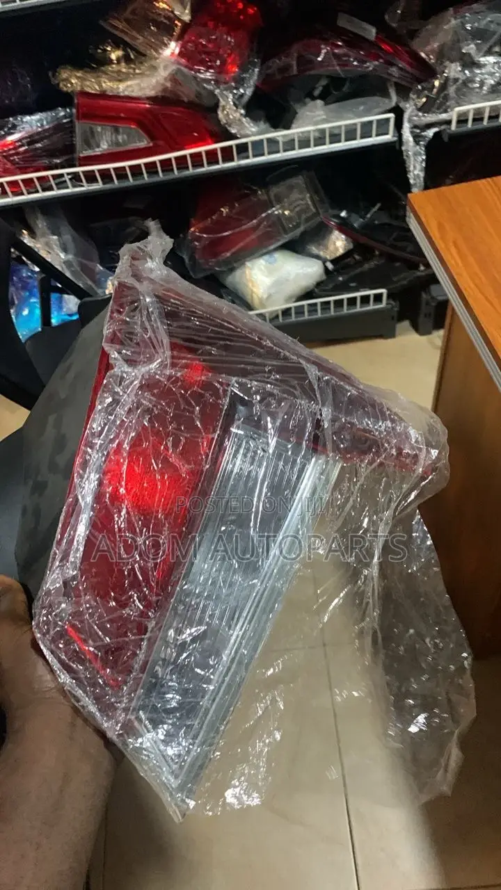 Hyundai Elantra Taillight 2021 2022 2023