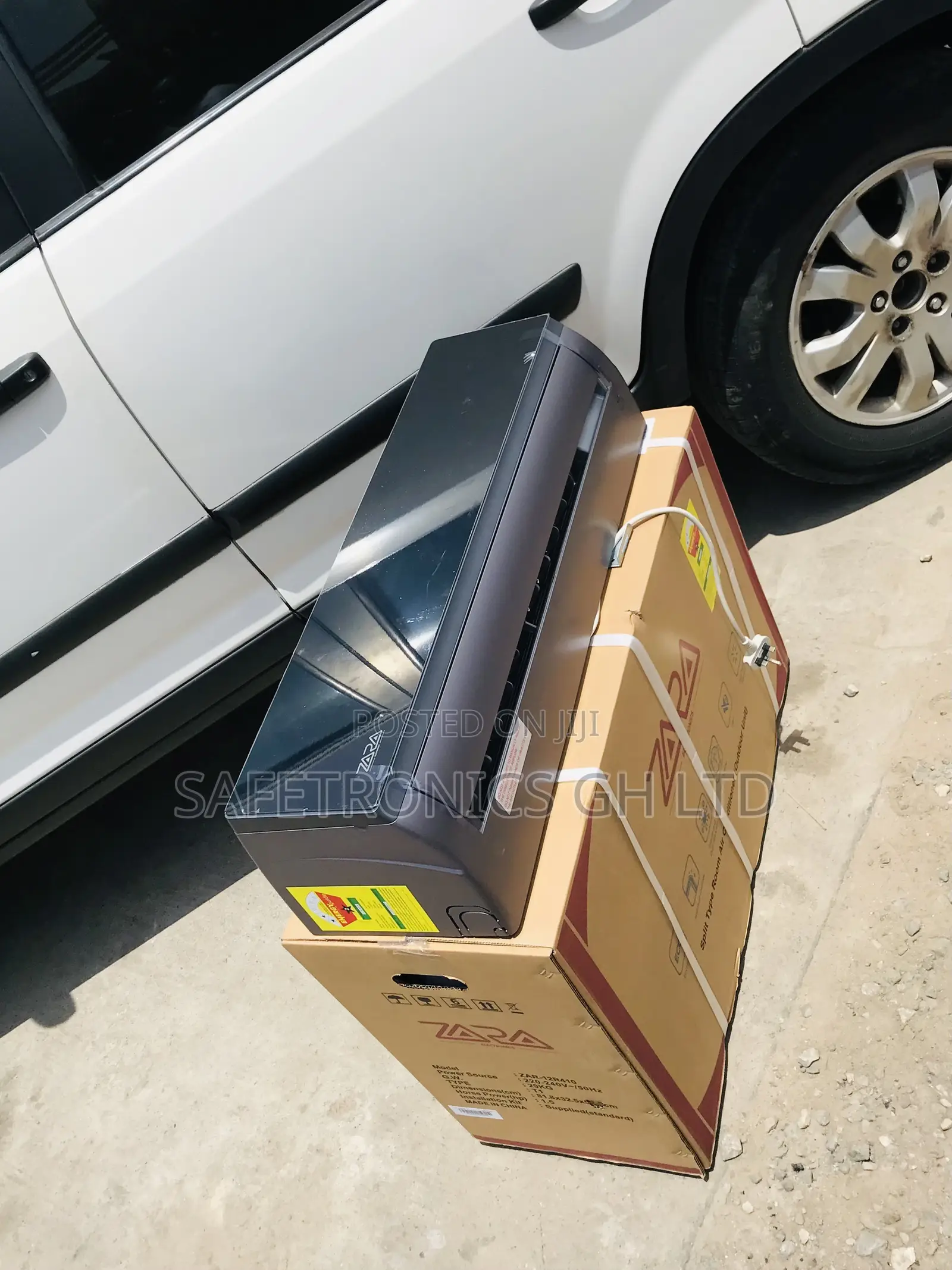 Valuable Black Mirror Edition 1.5 Horse Power Split Type AC
