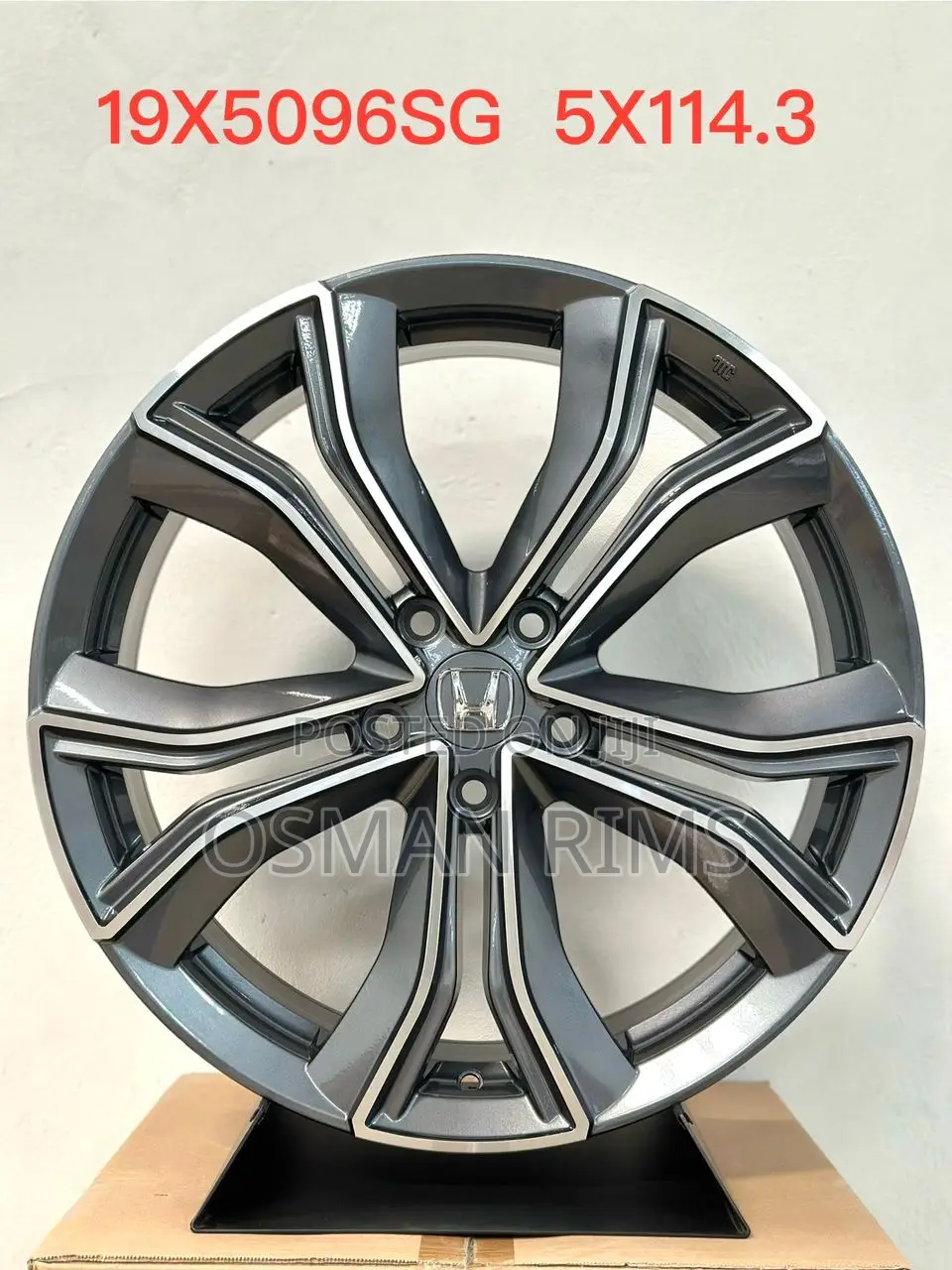 Honda CRV Rim 19 2020 Model