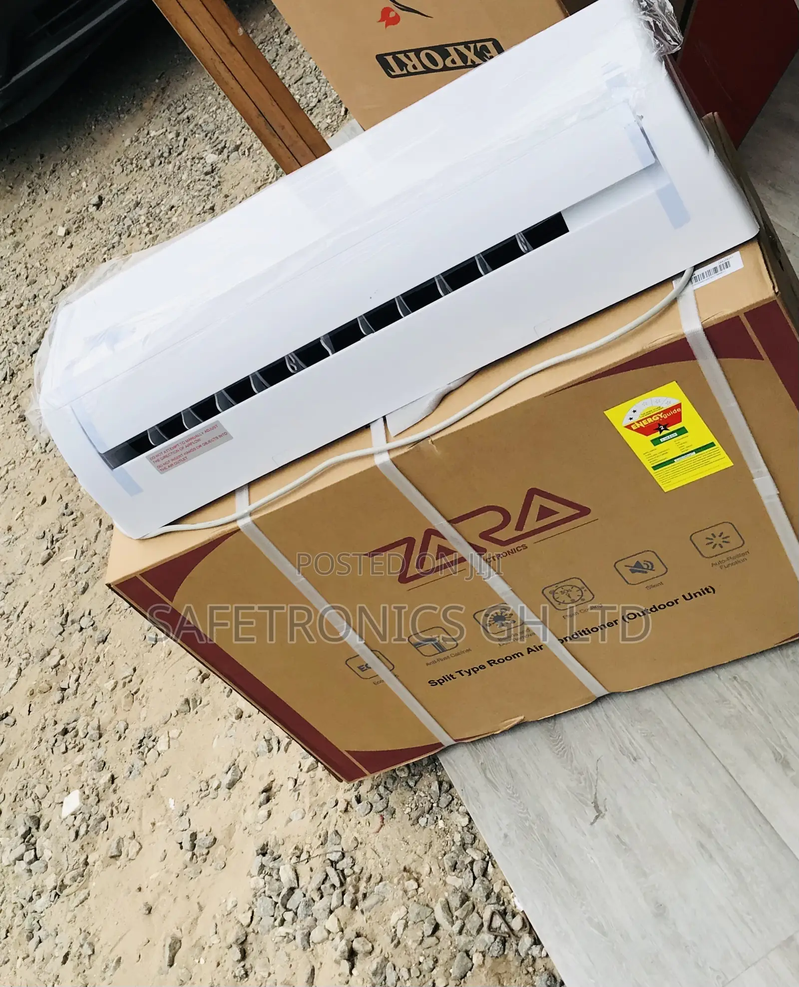 Grab Air Flow Split R410 Gas (White)Zara 1.5hp AC
