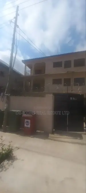 3bdrm Duplex in De-Icons Real Estate, Ga South Municipal for rent