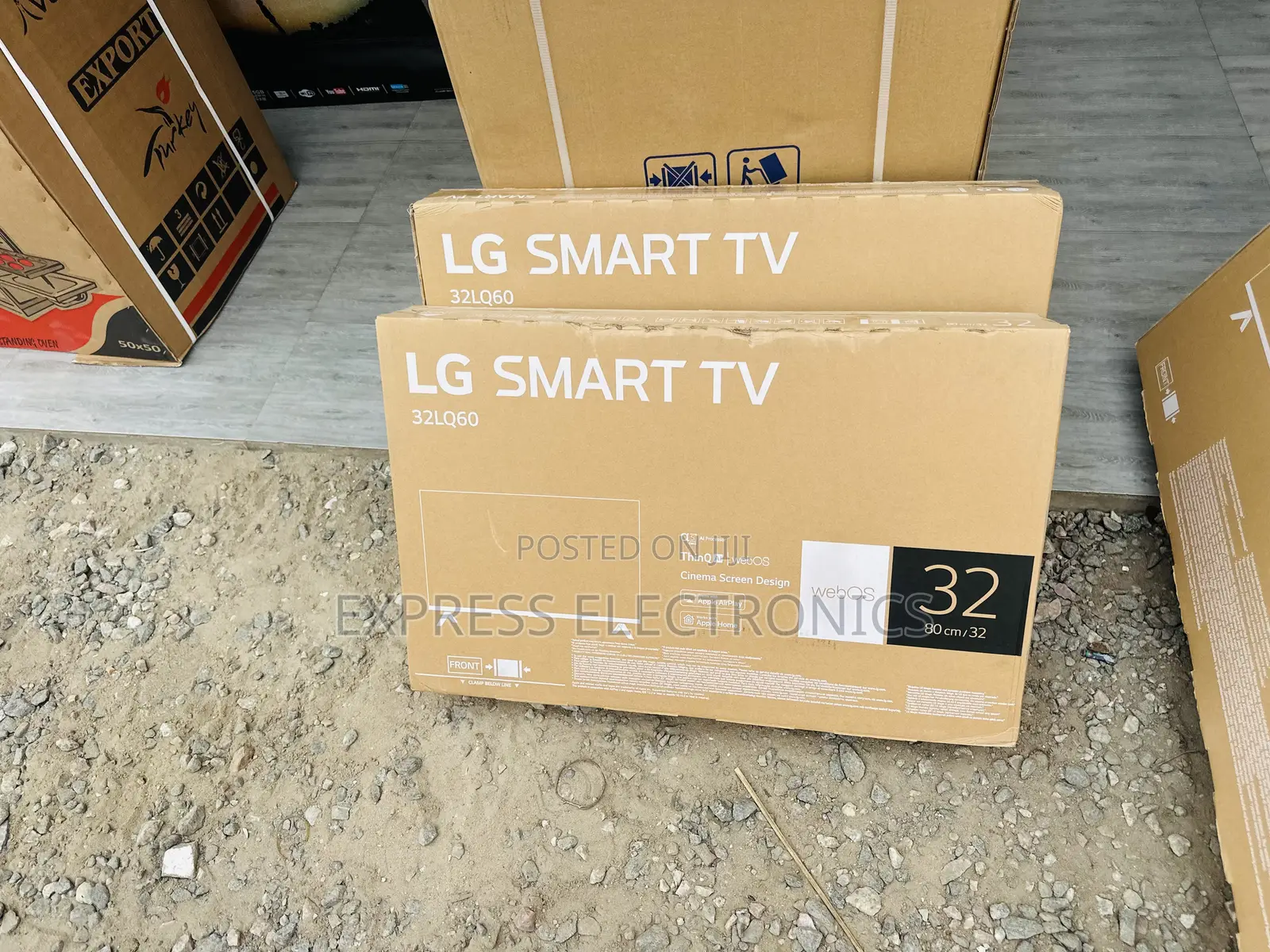 Superb Performance FHD Smart Lg 32”LQ60