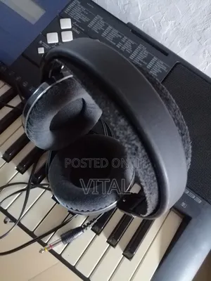 Studio Monitor Sennheiser HD560 Ovation