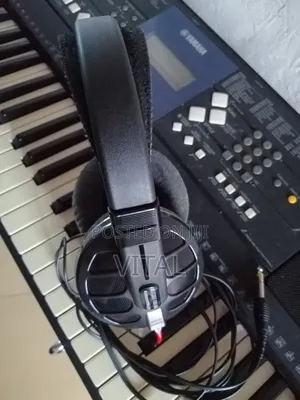 Studio Monitor Sennheiser HD560 Ovation