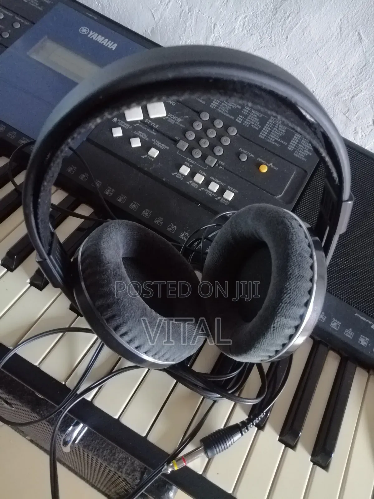 Studio Monitor Sennheiser HD560 Ovation