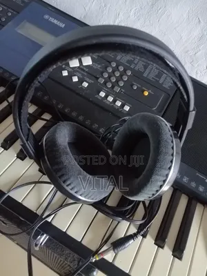 Studio Monitor Sennheiser HD560 Ovation