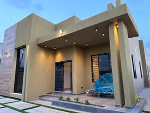 3bdrm House in Royal Footprints, Lake Side Estate for sale