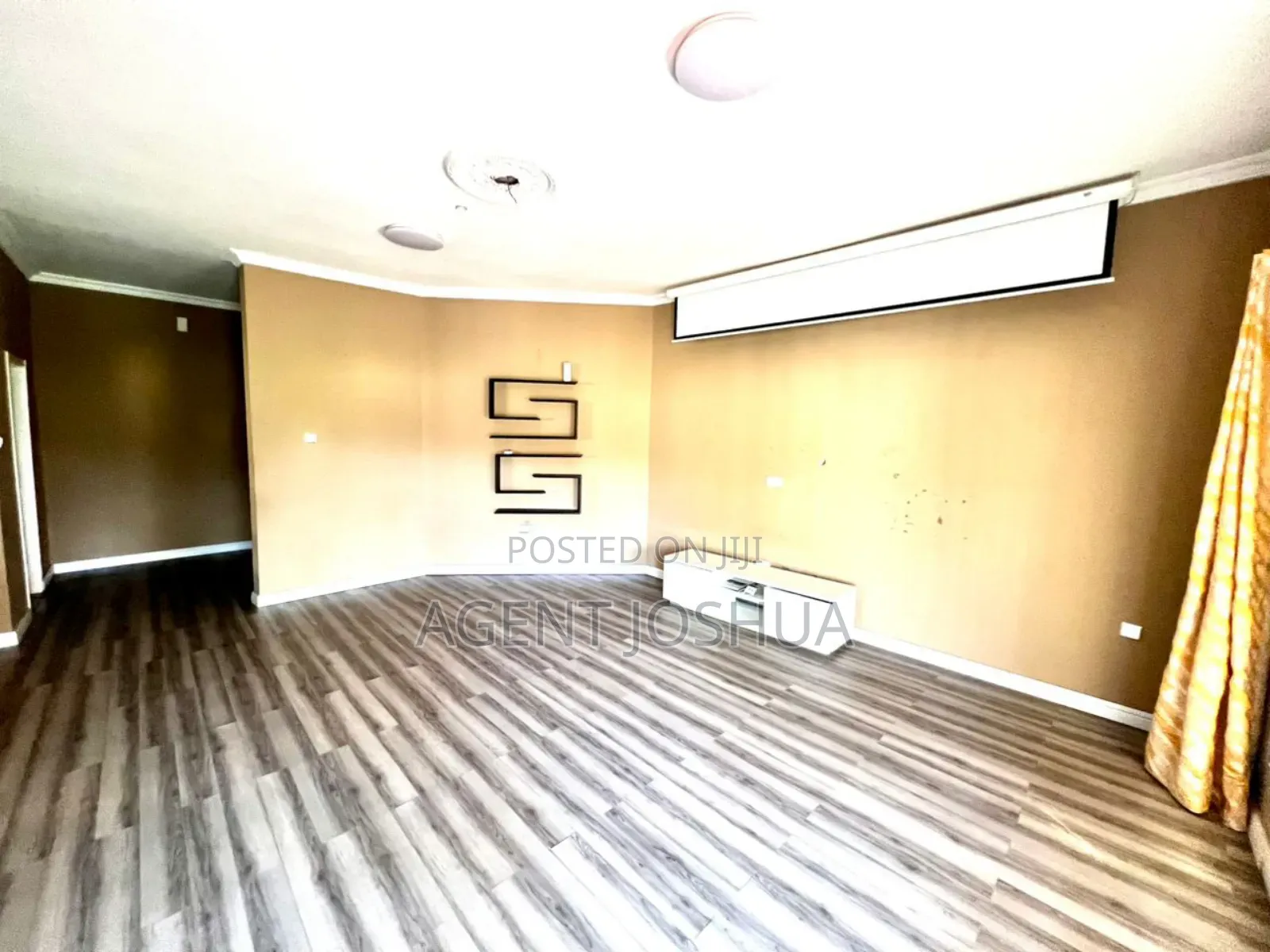 3bdrm House in Manet Court Estate, Airport Residential Area for rent