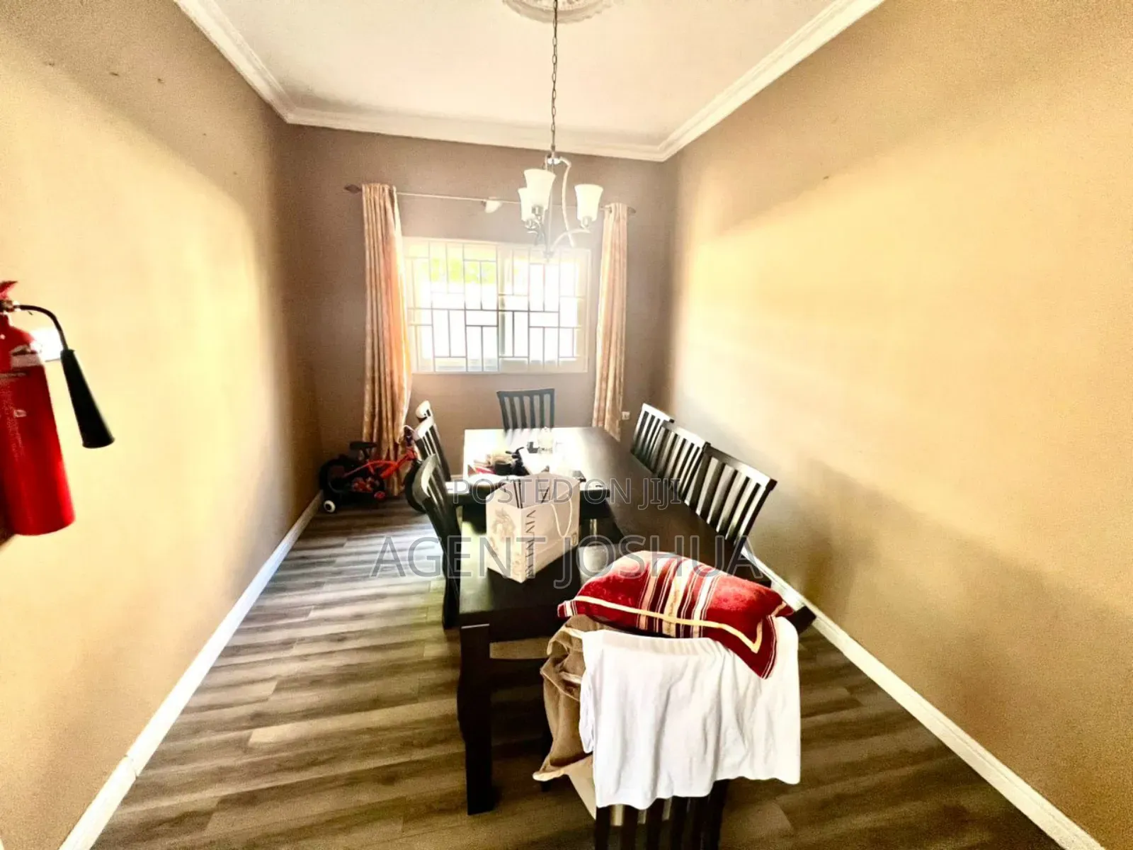 3bdrm House in Manet Court Estate, Airport Residential Area for rent