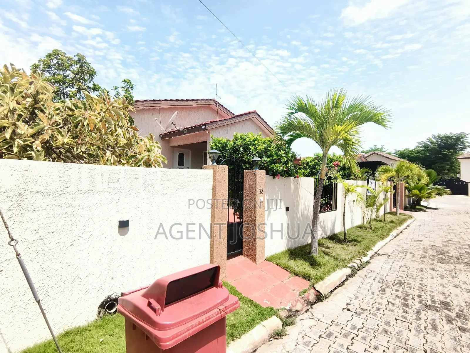 3bdrm House in Manet Court Estate, Airport Residential Area for rent