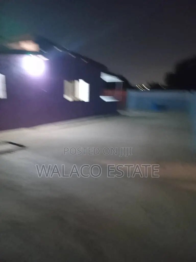 3bdrm House in Walako Estate, Kaneshie for rent