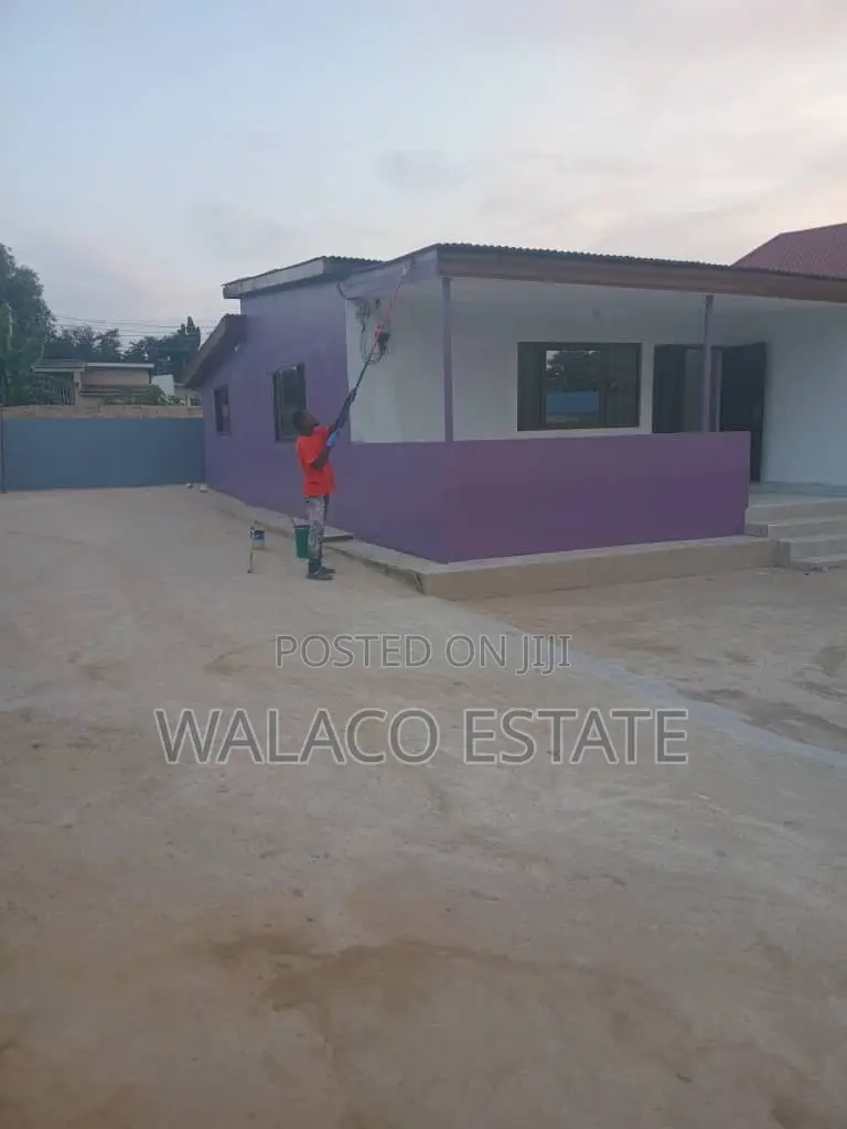 3bdrm House in Walako Estate, Kaneshie for rent