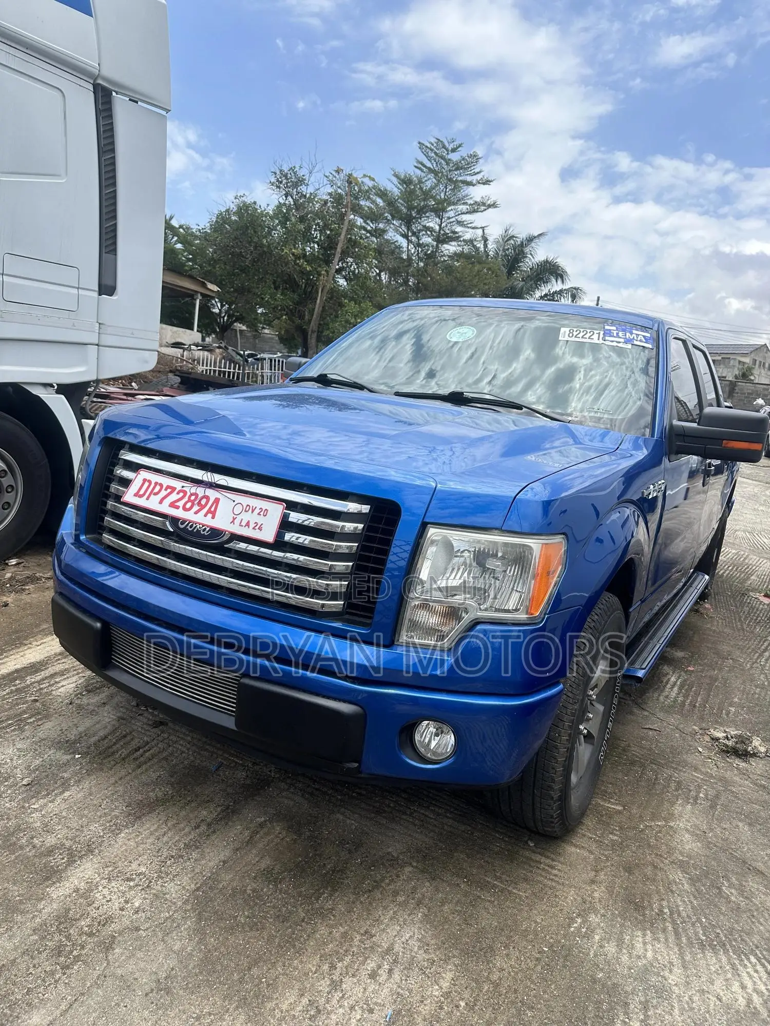 Ford F-150 XLT 2012 Blue