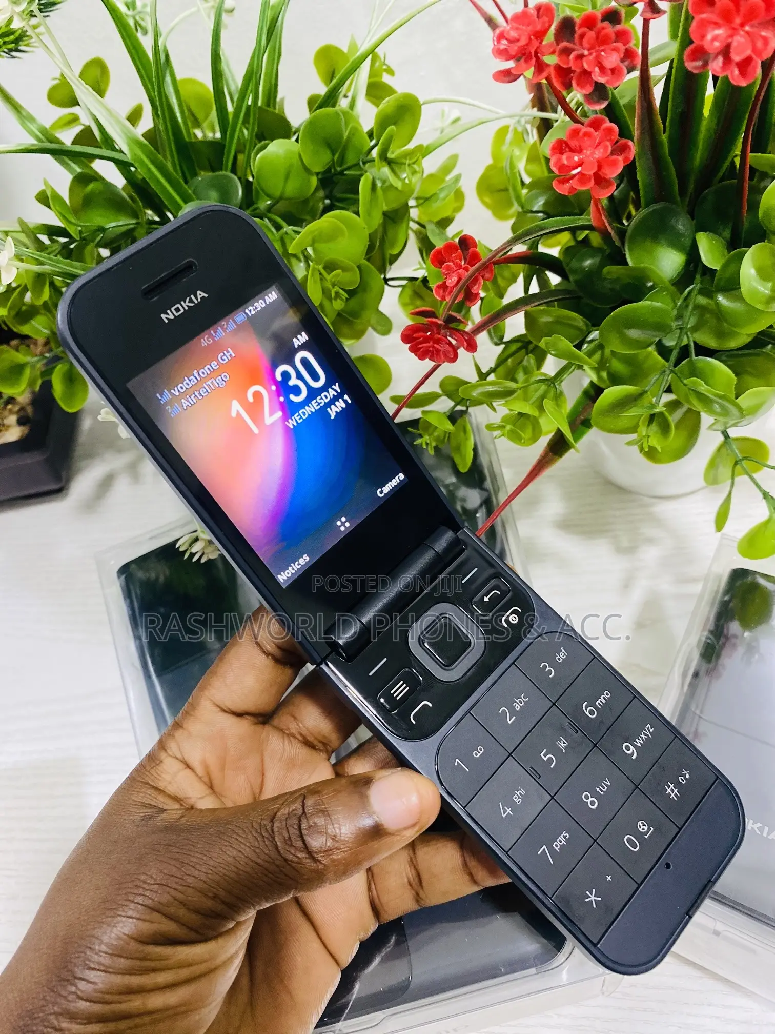 New Nokia 2720 Flip 512 GB Black