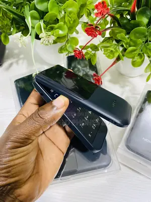 New Nokia 2720 Flip 512 GB Black