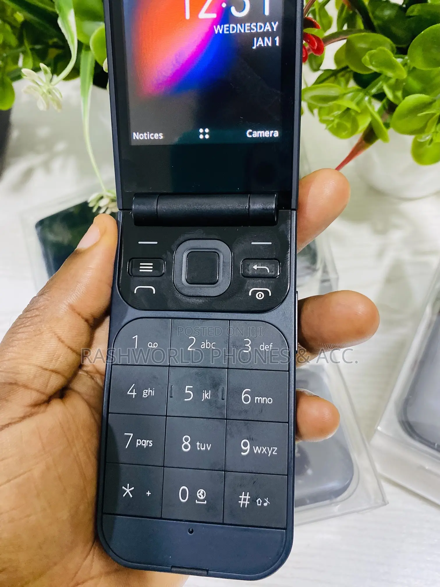 New Nokia 2720 Flip 512 GB Black