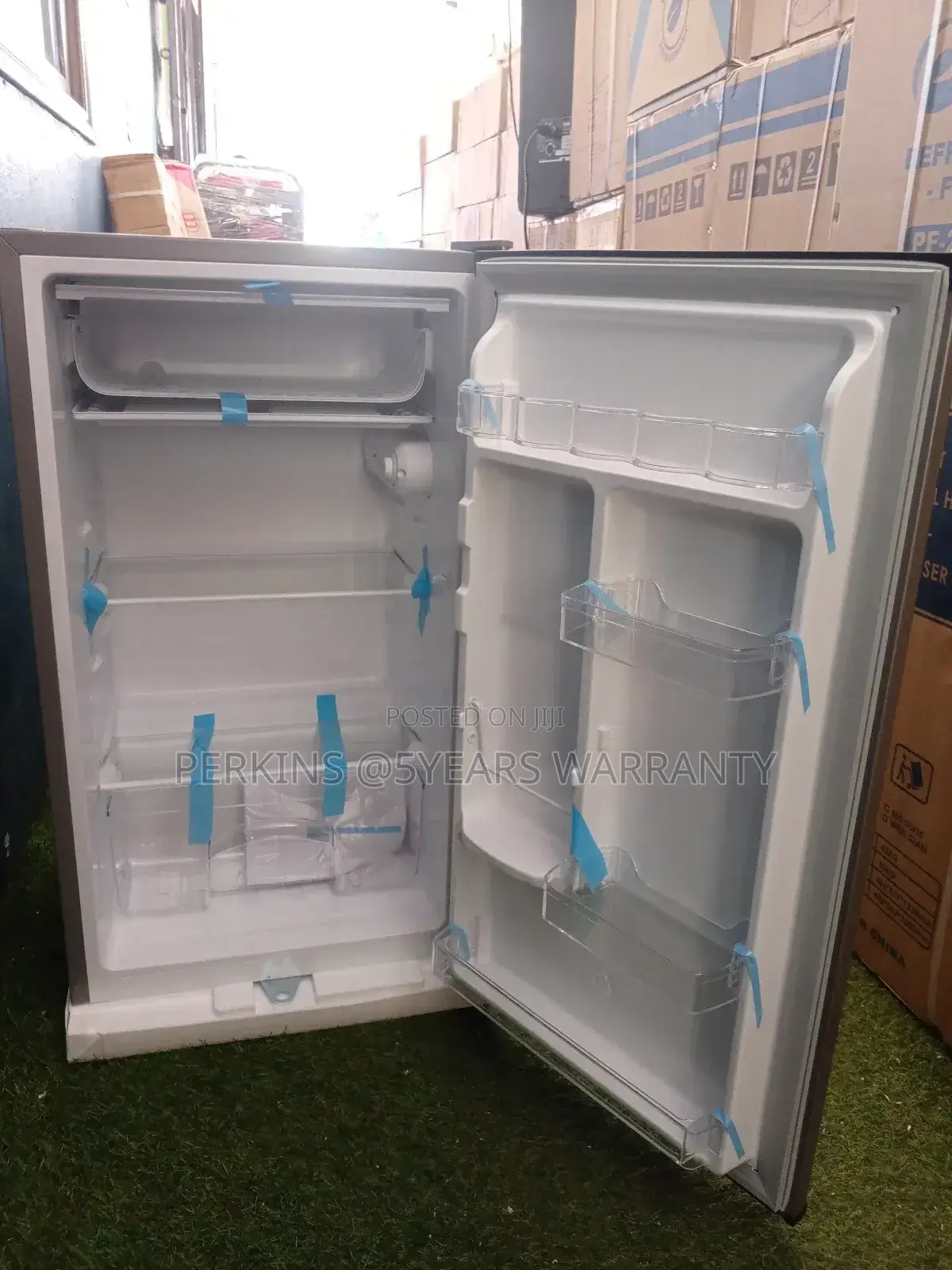 High Efficiency Pearl Table Top Freezer 89litres Fridge