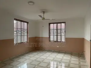 2bdrm Apartment in Community 25 -, Tema Metropolitan for rent