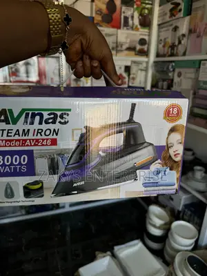 Avinas Steam Iron