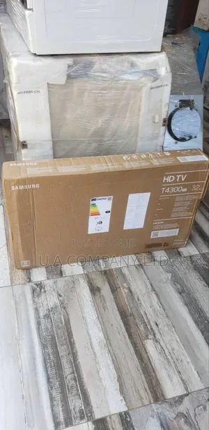 Samsung 32" T4300 HD Smart TV