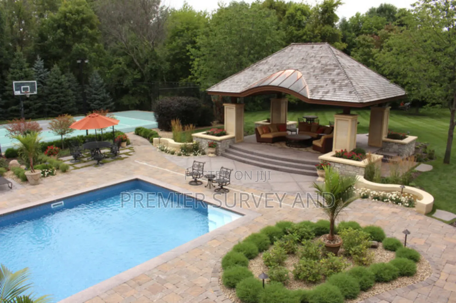 Quality Commercial Pool Designs